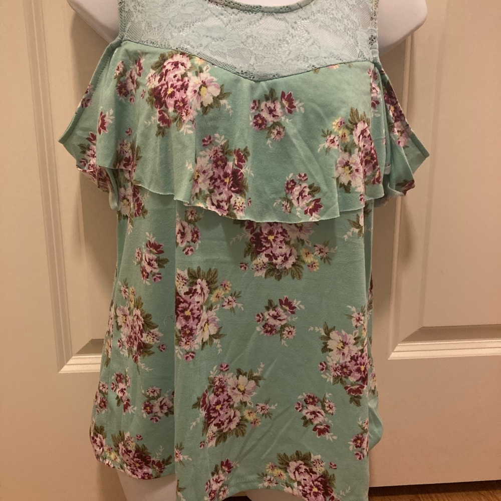 Floral lace cold shoulder top